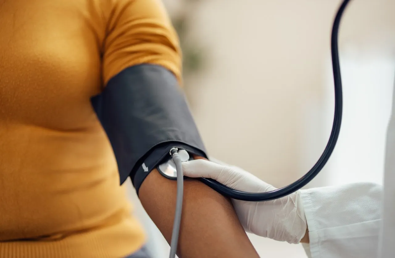 Postpartum Hypertension: Understanding Causes, Symptoms & Treatment at Lopmudra Hospital