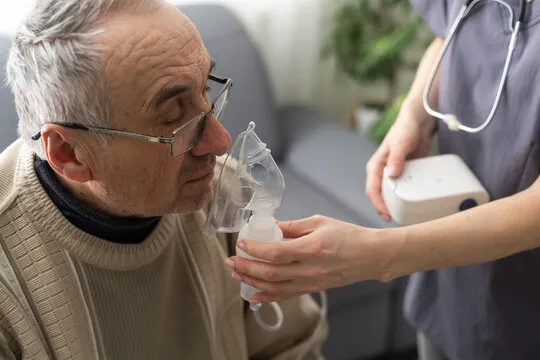 COPD Symptoms: Detailed Guide by Lopmudra Hospital, Pulmonology Specialists