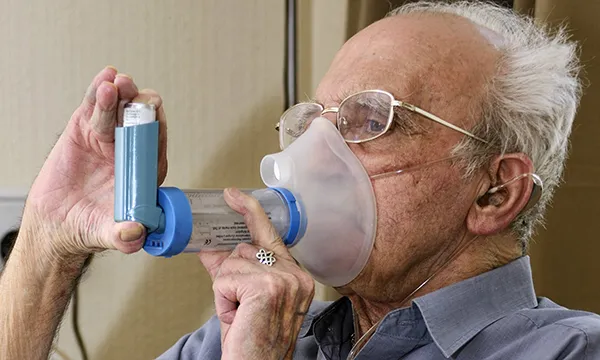 Asthma Signs & Symptoms: Identifying Respiratory Issues | Lopmudra Hospital Experts